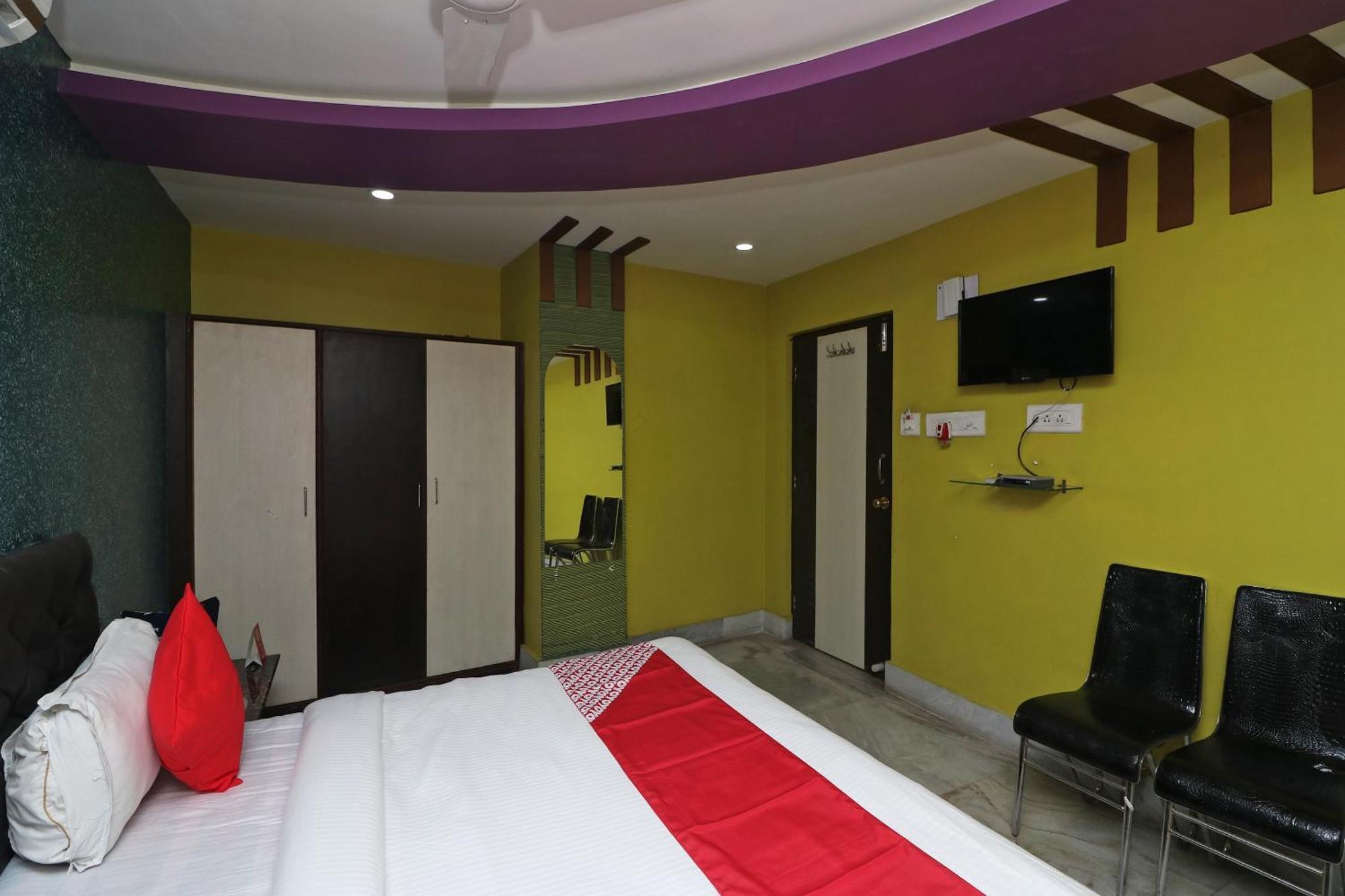 โอโย 18490 โฮเทล ชคนาถ อินเตอร์เนชั่นแนล Hotel Gauripur  ภายนอก รูปภาพ